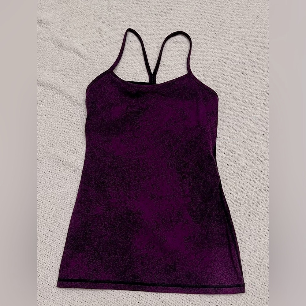 Lululemon Athletica Purple & Black Print Strappy Tank Top W/Built In Bra.